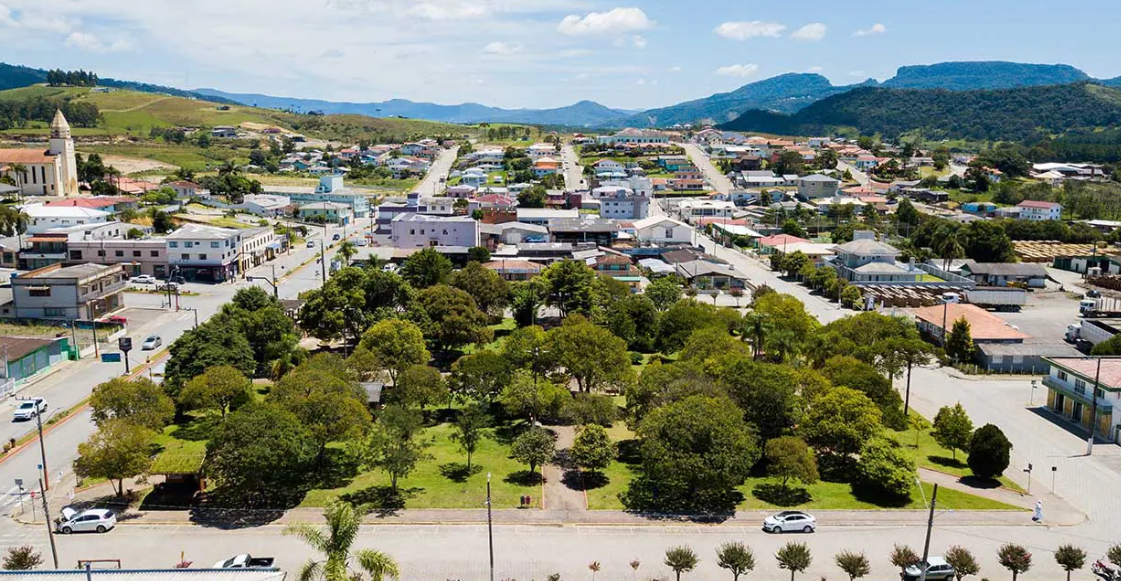 Bom Retiro celebra 102 anos de história e progresso